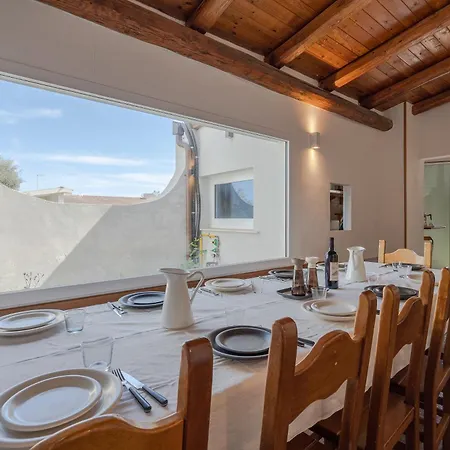 Benedetta Villa Fontane Bianche